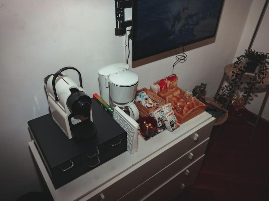 Nest In Apartment