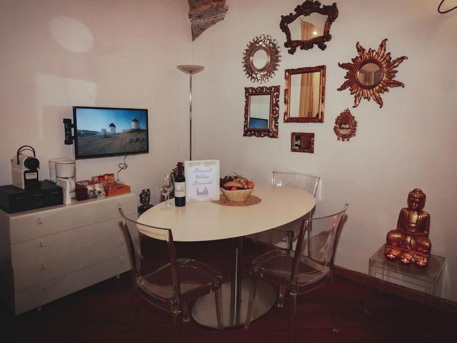 Apartment Nest In *