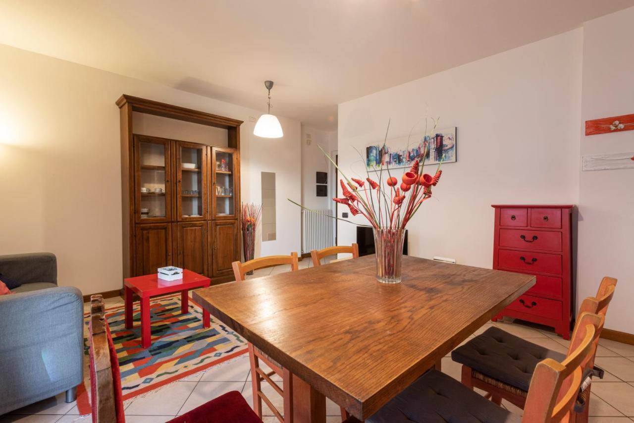 Leopolda Modern By Mmega Apartment