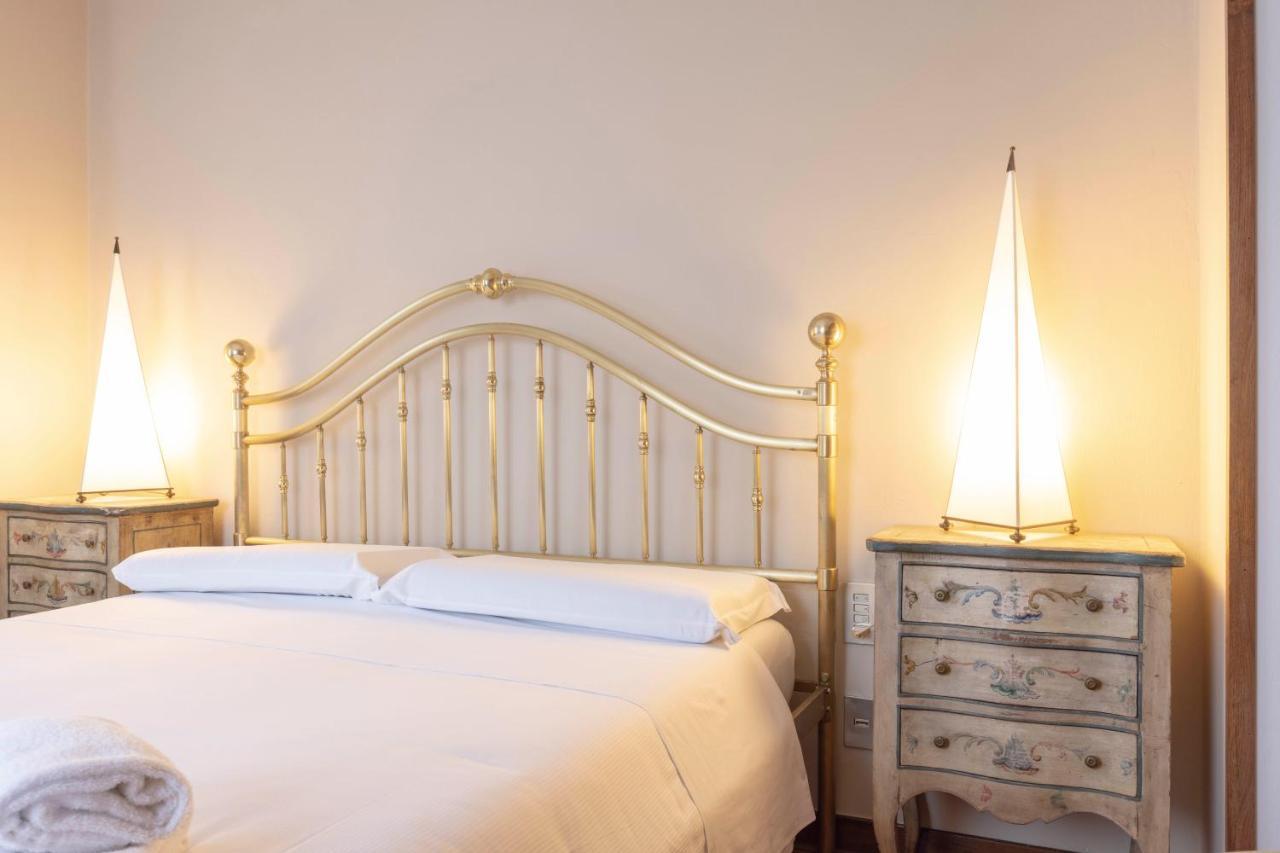 Palazzo Cecchi Luxury Apartment *