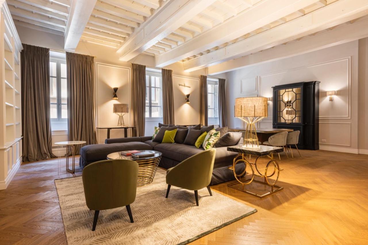 Apartment Borgo Albizi Penthouse Florence
