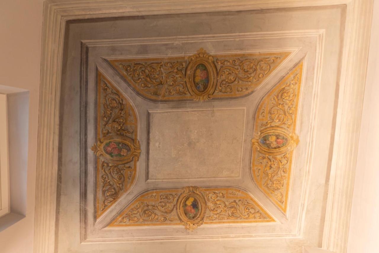 Apartment Borgo Albizi Penthouse