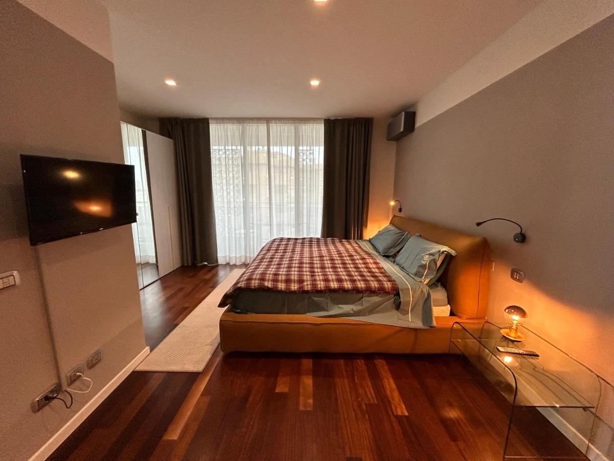 Appartamento Attico Incantevole Con Terrazza Panoramica