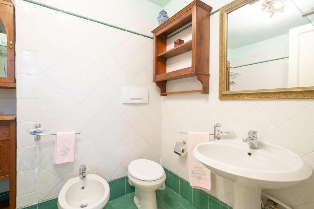 Apartment Liberty Veranda W/ Pvt Parking & Garden. Tram Stop