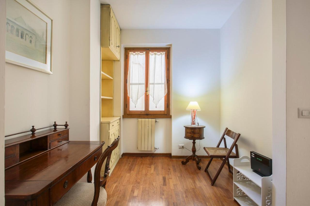 In Great Location Apartment Florence