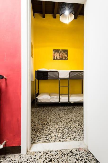 Your Private In Heart Of Apartment
