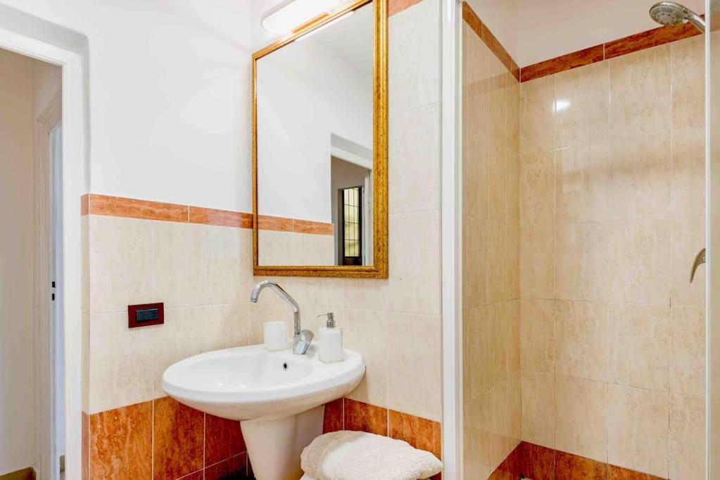 Apartment La Musa Di Via Dante Florence