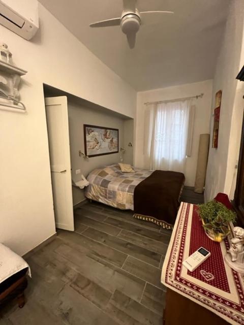 House San Lorenzo Apartment