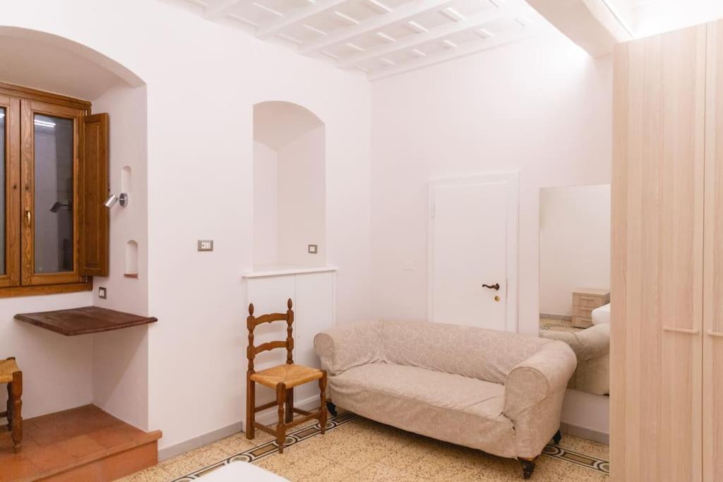 Apartment Cozy And Charmin 3br Steps By Duomo