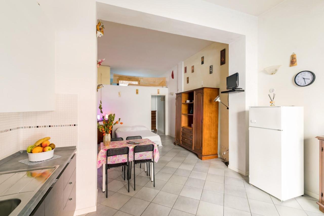 Essenza House - - By Host4u Florence