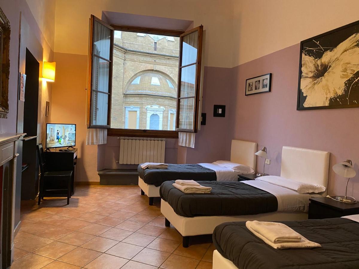 Emerald Palace * Florence