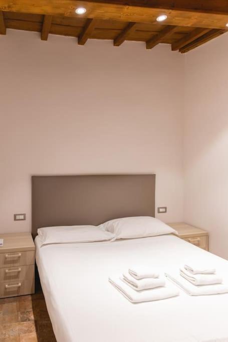 Cozy And Charmin 3br Steps By Duomo Apartment *
