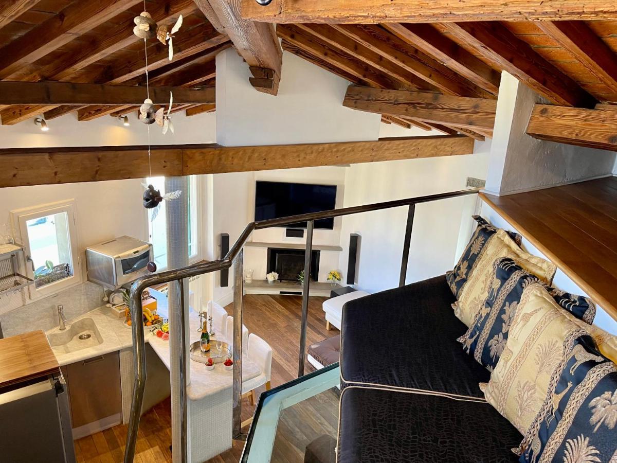 Romantic View Apartment *