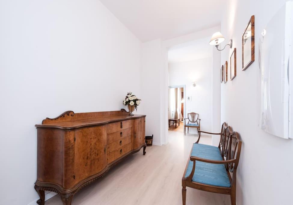 Loft Pino Centrale, A/c Wifi Apartment