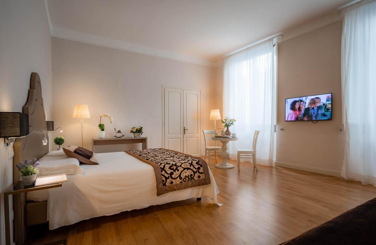 Hotel Boutique Del Corso 3*