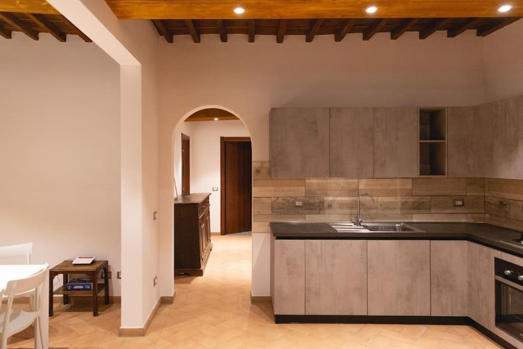 Cozy And Charmin 3br Steps By Duomo Apartment