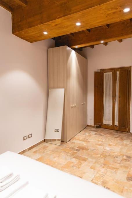 Cozy And Charmin 3br Steps By Duomo Apartment *