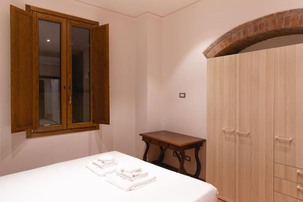 Apartment Cozy And Charmin 3br Steps By Duomo