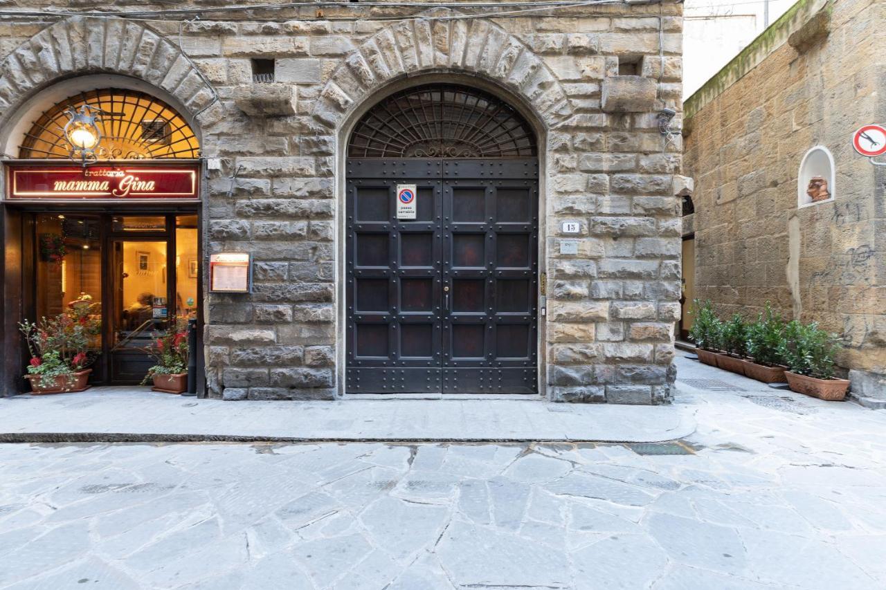 Borgo San Jacopo Penthouse By 360rentals * Florence