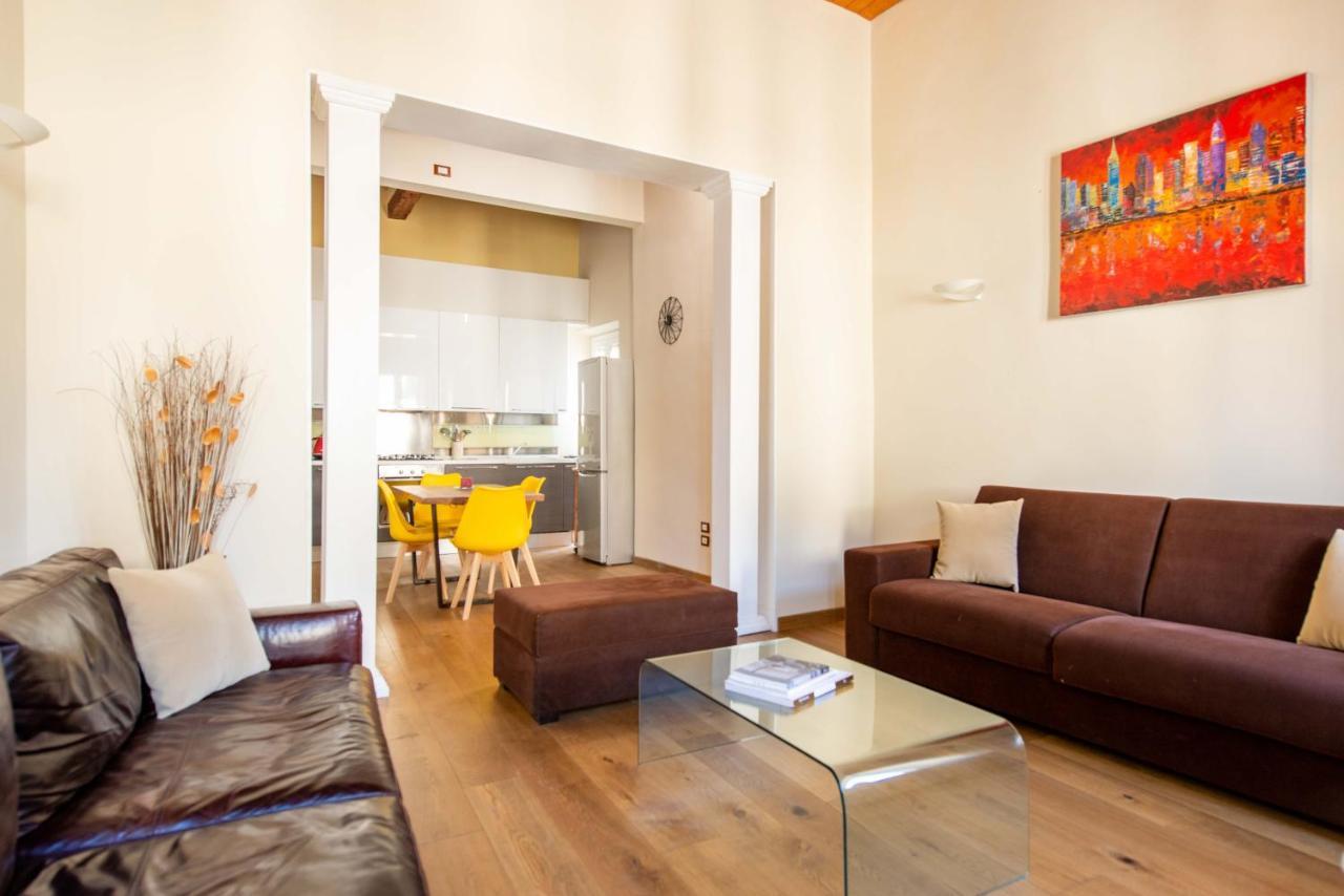 Modern, Bright Near Boboli Gardens & Santo Spirito - Homeunity Appartamento *