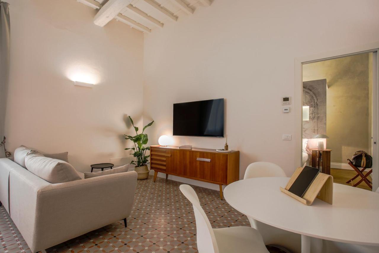 Appartamento Seggiole Boutique Iris Firenze