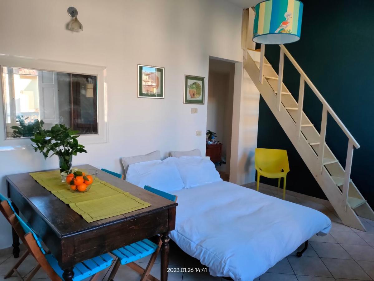 Apartment Bright Angelico In - By Beahost