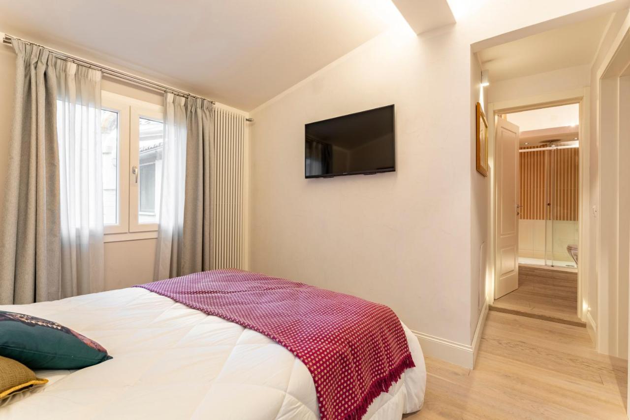 Art Luxury Sofia Apartment *