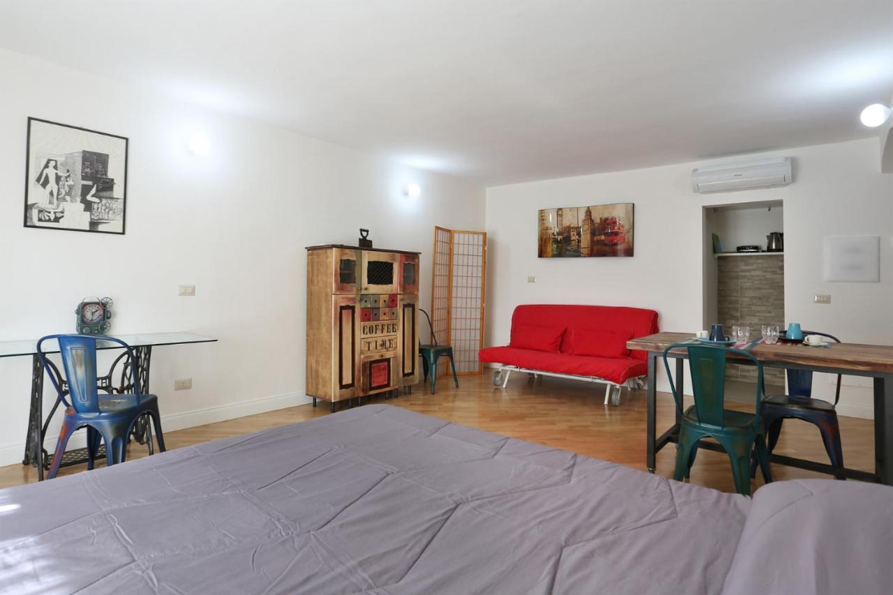 Elica - Sweet Dreams In Apartment
