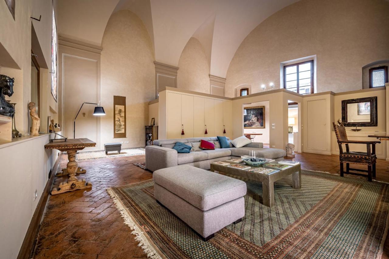 Apartment Yid Cantoria