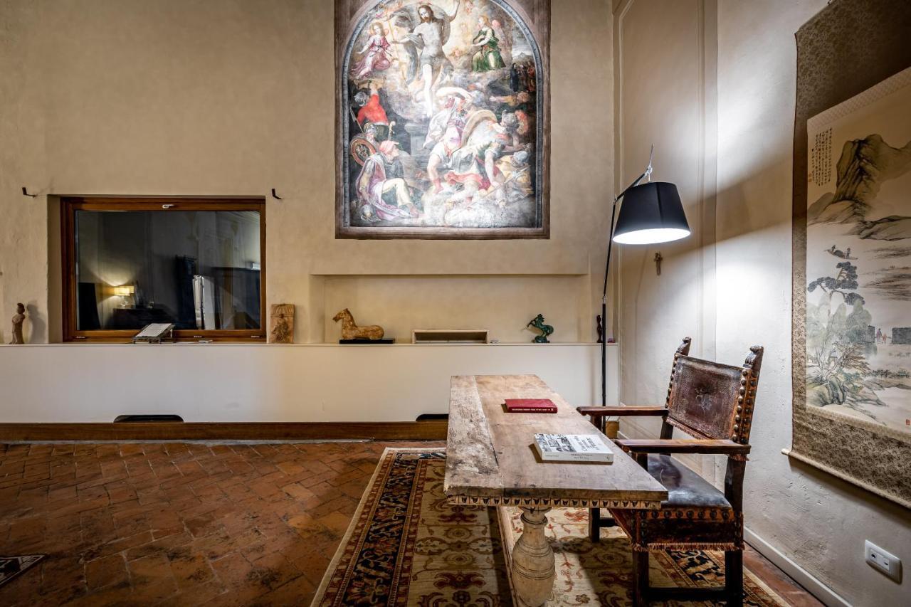 Yid Cantoria Apartment Florence