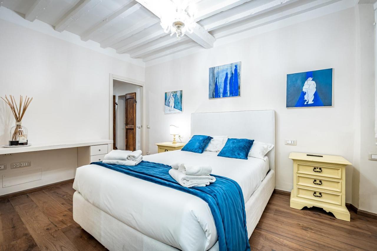 Yid Cantoria Apartment *