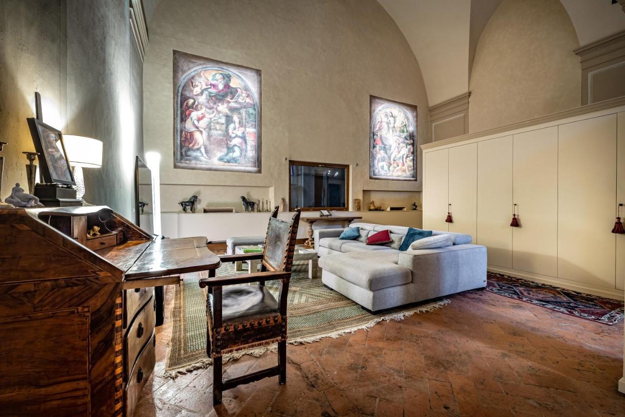 Apartment Yid Cantoria *