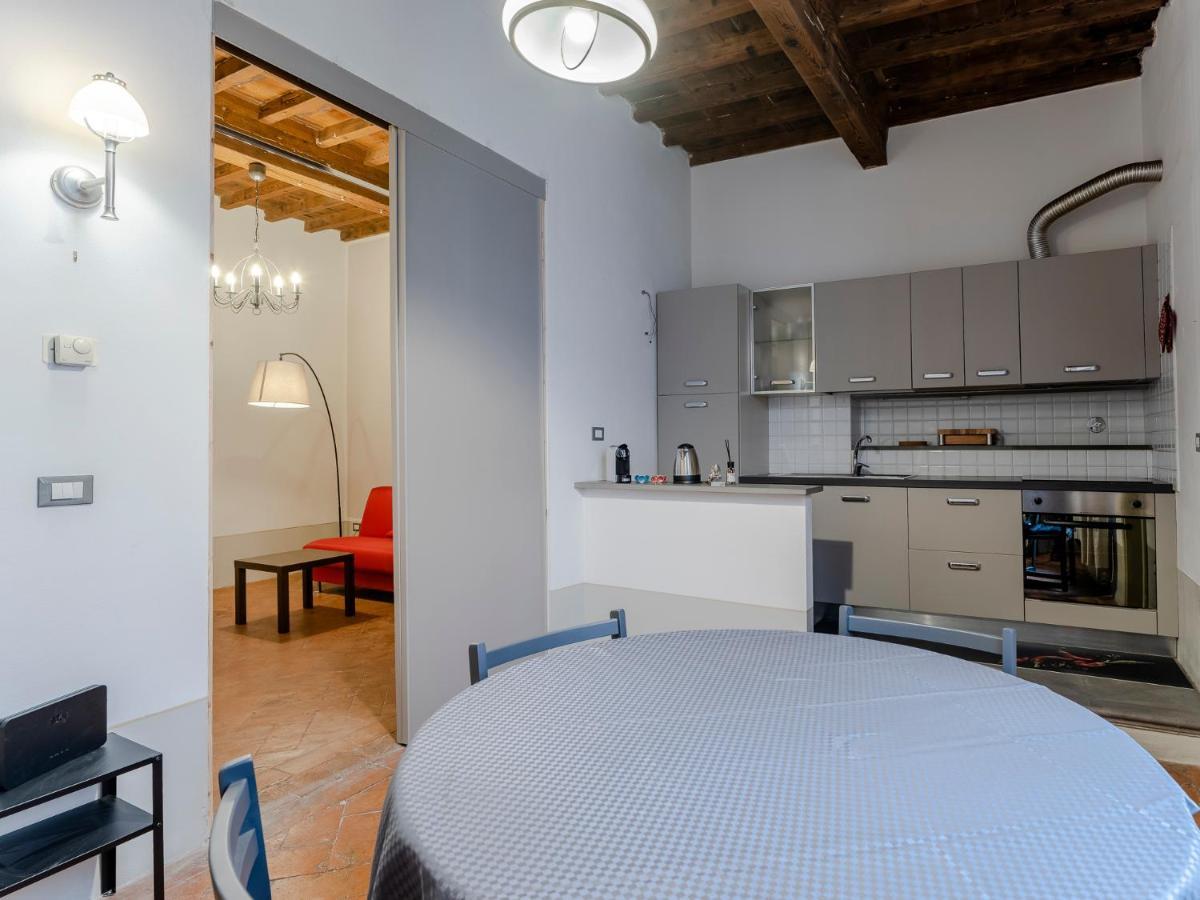 Appartamento Centro Sant'ambrogio Flat *