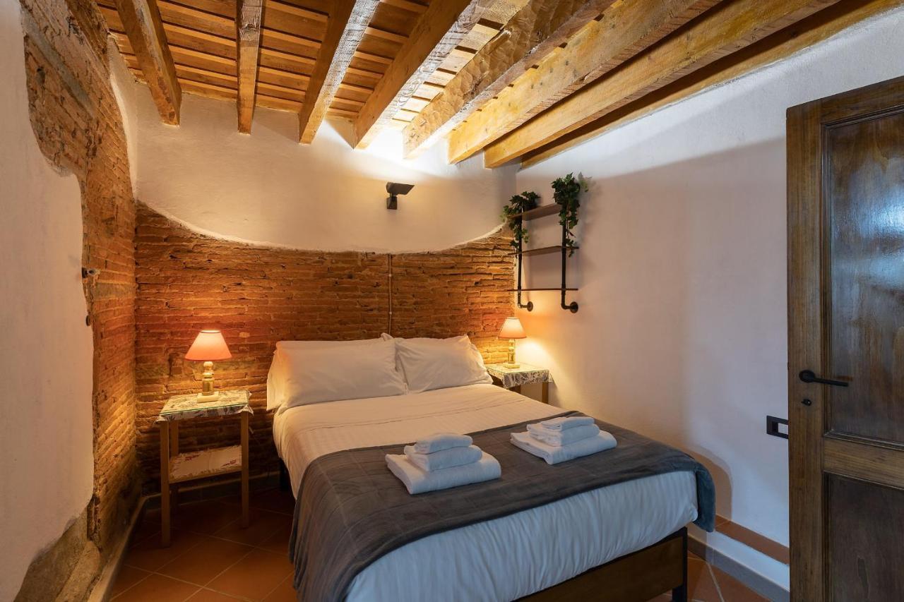 Apartment Serragli Court-hosted By Sweetstay