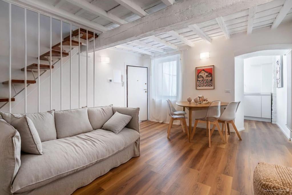 Flo Loft Florence