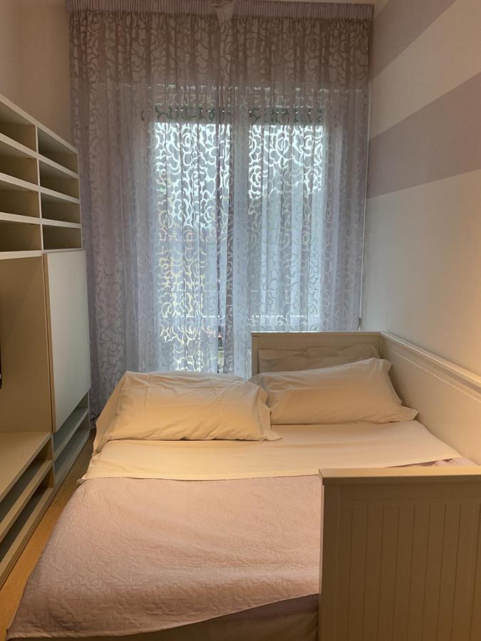 Certaldo Apartment