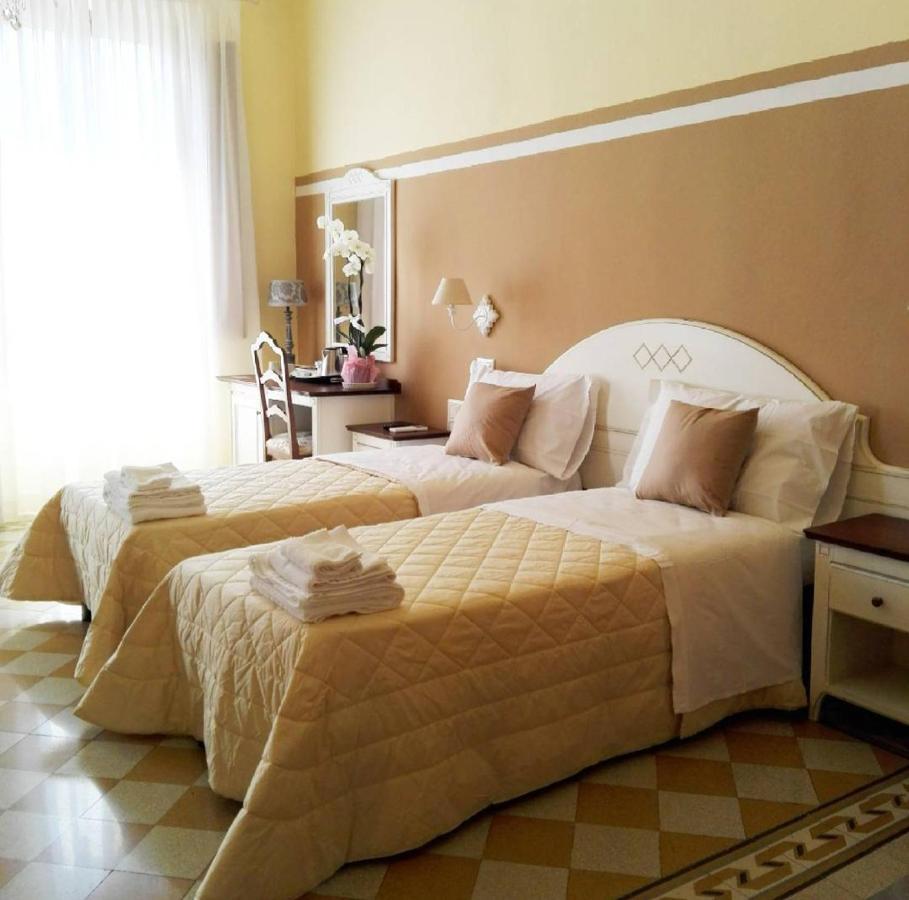 Domo Florenzia Bed & Breakfast Florence