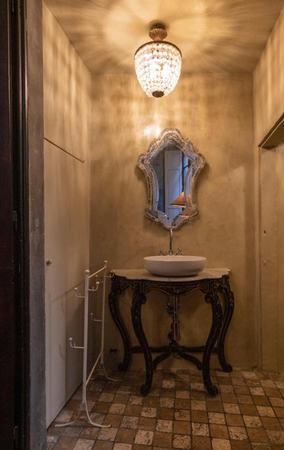 Renaissance Palace Noble Floor * Florence