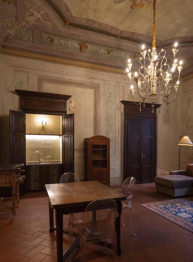 Renaissance Palace Noble Floor *