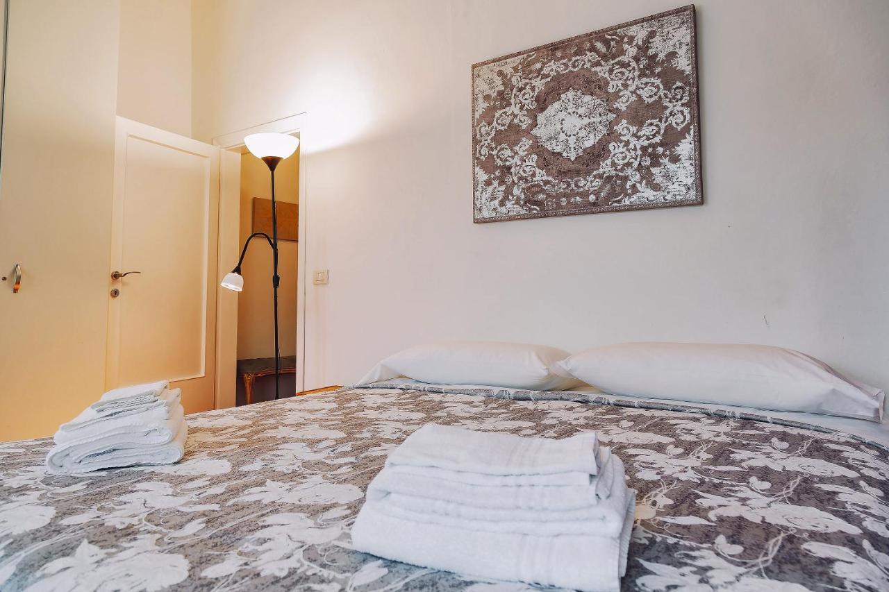 Borgo Pinti 49 * Florence