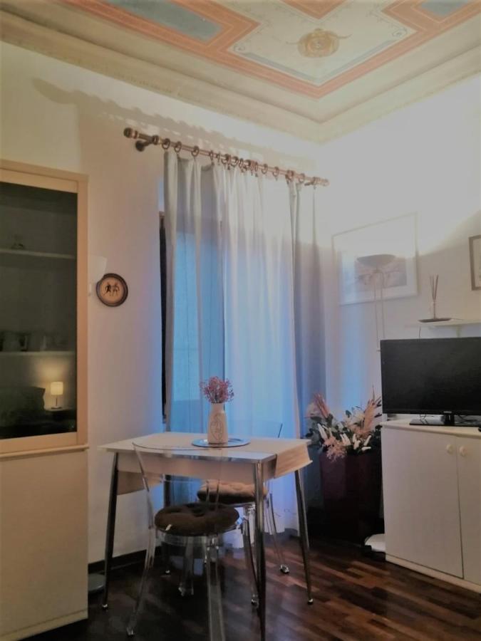 Romantic Nest Florence