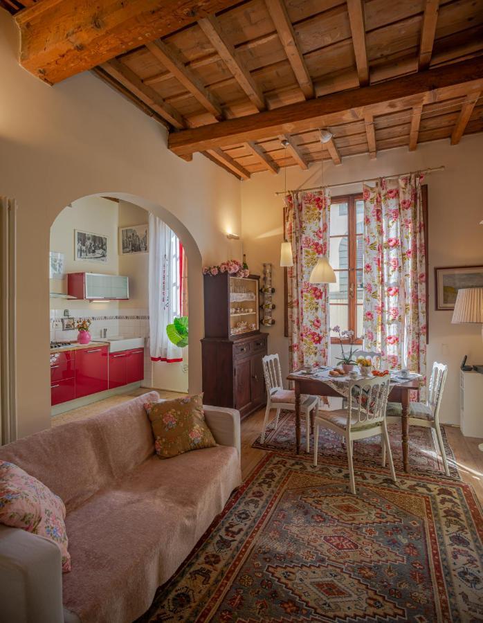 Colonna Romantica Apartment *