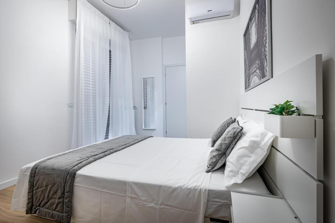 Yid Penthouse Design Apt Novoli
