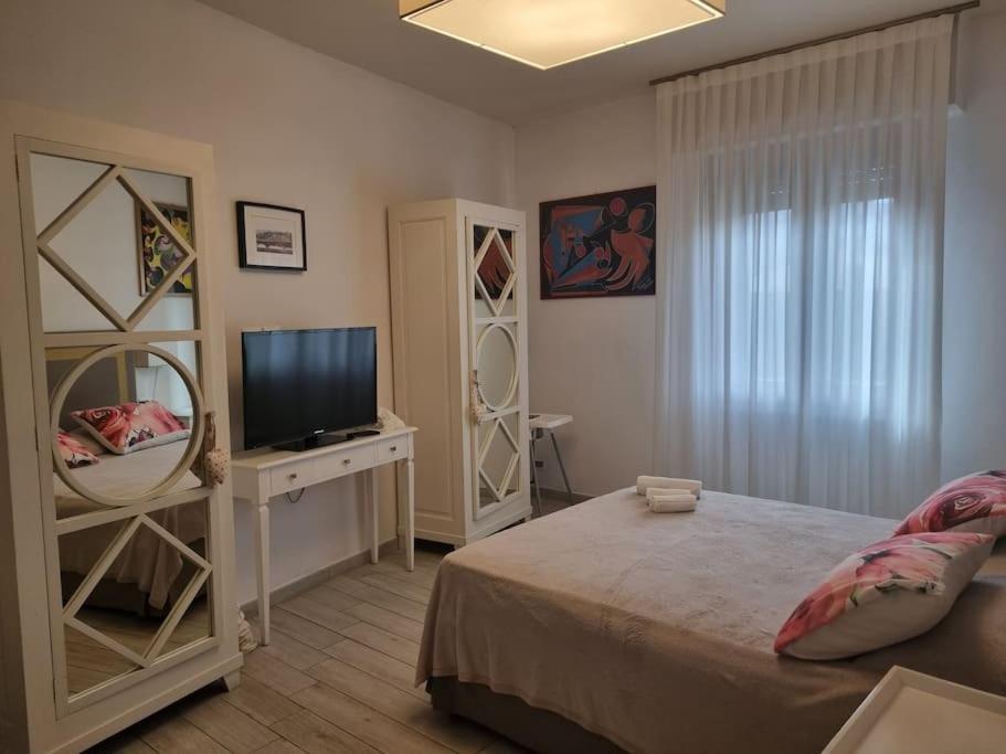 Pretty Apartment *