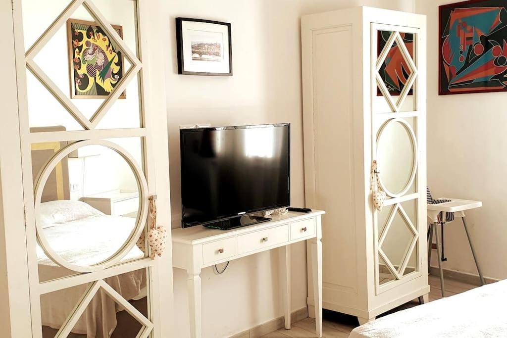 Apartment Pretty