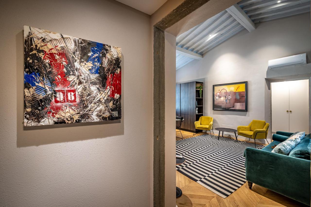 Hs4u Ricasoli Luxury Near Duomo N.2 Appartamento