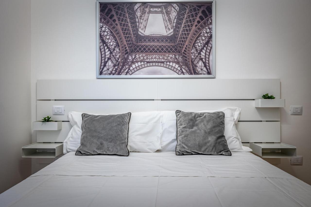 Apartment Yid Penthouse Design Apt Novoli Florence