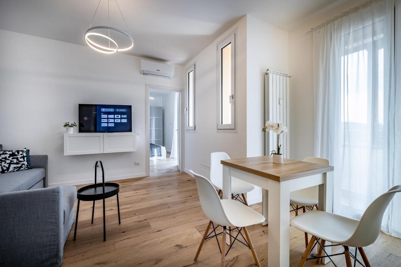 Yid Penthouse Design Apt Novoli Apartment