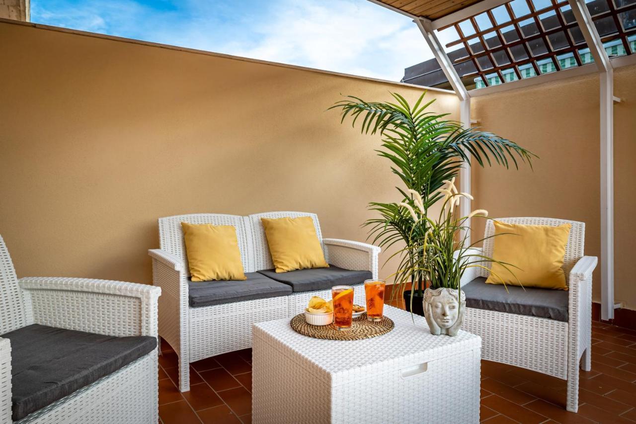 Apartment Yid Penthouse Design Apt Novoli Florence