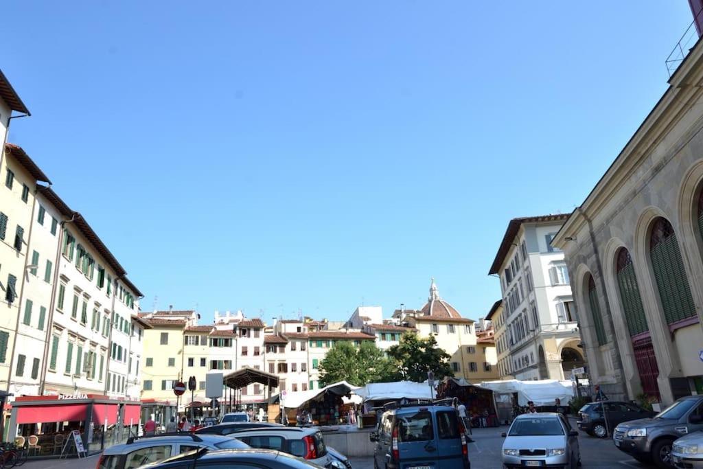 San Lorenzo In Red * Florence